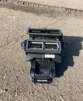 Land Rover Evoque I Interior heater climate box assembly 