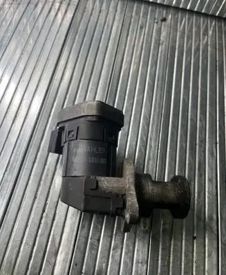 Mercedes-Benz C W203 EGR valve 00005320B1 102317 AB1033390833