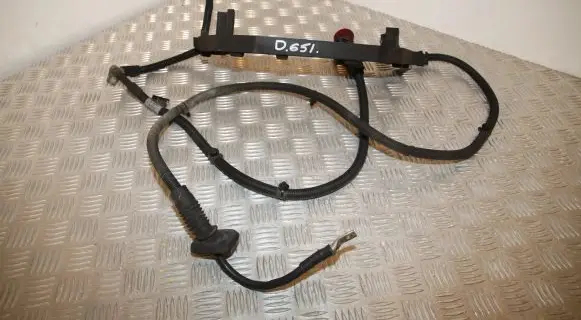 Mercedes-Benz Sprinter W906 Positive cable (battery) A9064409913 9064409913 725001901B