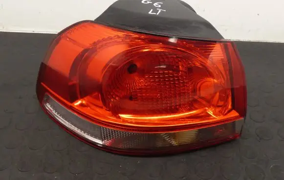 Volkswagen Golf VI Rear/tail lights 5K0945095E