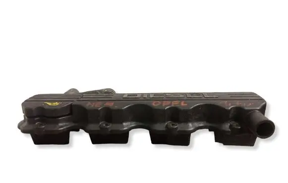 Opel Vectra C Rocker cam cover 90467642