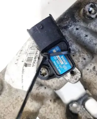 Opel Zafira B Air pressure sensor 0281002437