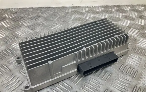 Audi A5 Sportback 8TA Sound amplifier 8R0035223F