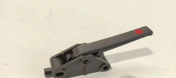 Peugeot 407 Engine bonnet (hood) release handle