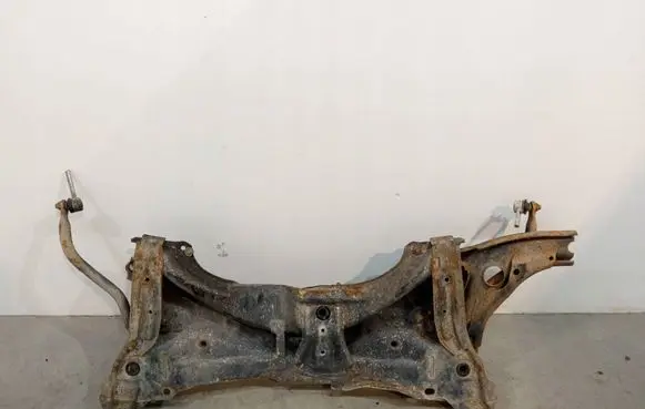 Toyota Yaris Front subframe