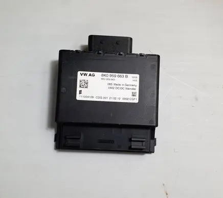 Audi Q5 SQ5 Voltage converter/converter module 8K0959663B 8K0959663