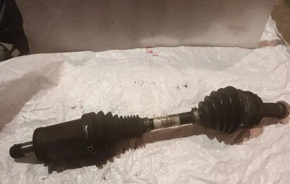 BMW 3 E90 E91 Front driveshaft 7529388