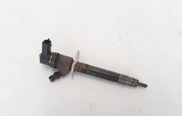 Volvo C70 Fuel injector