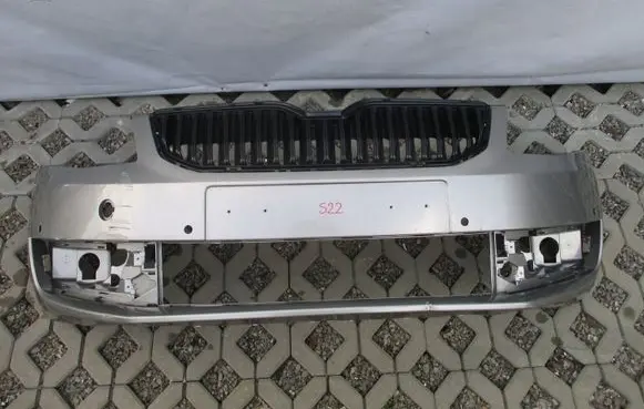 Skoda Octavia Mk3 (5E) Front bumper