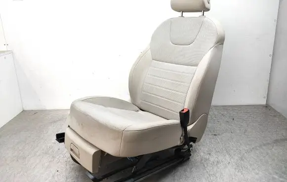 Skoda Octavia Mk3 (5E) Front passenger seat 