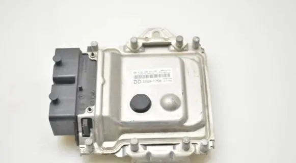 Suzuki Alto Engine control unit/module 3392071M30