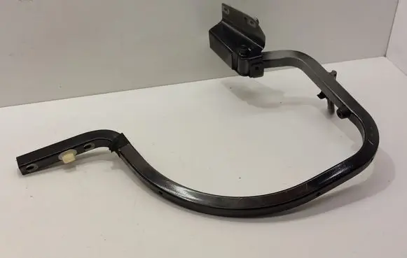 Volkswagen Jetta VI Tailgate/trunk/boot hinge 5C6827301