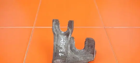 Chevrolet Cruze Engine mounting bracket LINEK A17DTS