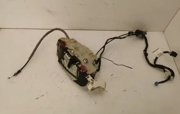 Mercedes-Benz S W221 Rear door lock A2217300435 2217300435 2215401533