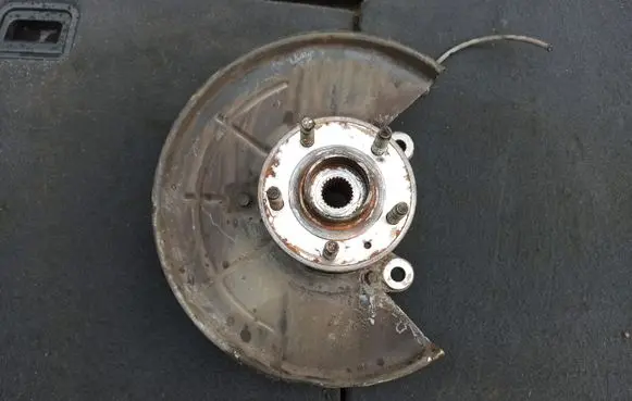 Opel Mokka Front wheel hub