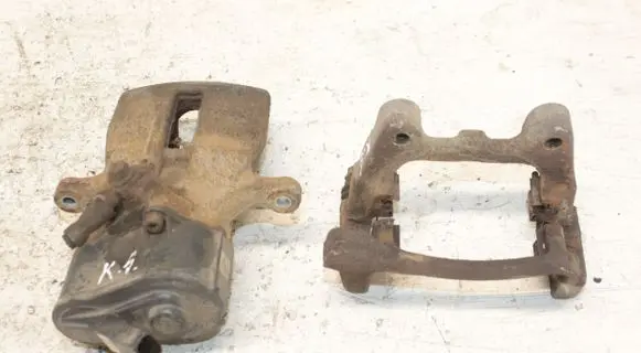 Audi Q3 8U Rear brake caliper 32332267K