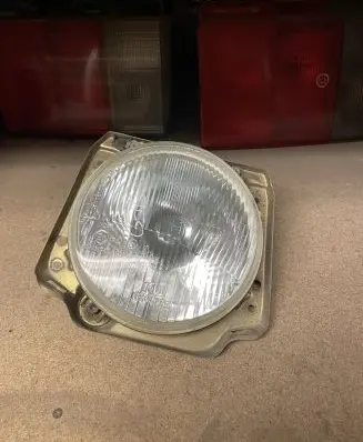 Volkswagen Golf II Headlight/headlamp 02416R20 021385R7