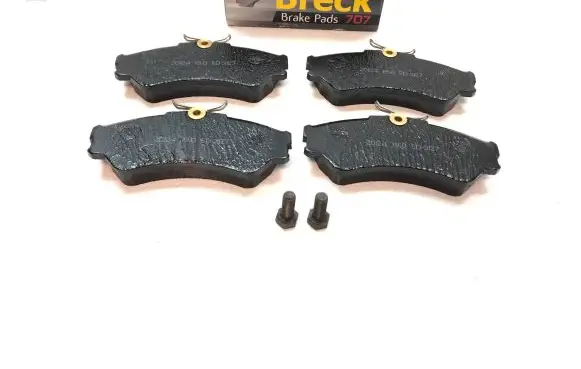 Volkswagen Transporter - Caravelle T4 Brake pads (front) 201240070100 701698151C 701698151