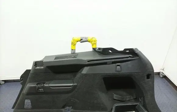 Volvo XC90 Tailgate/boot cover trim set 39825780
