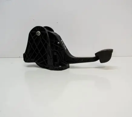 Clutch pedal