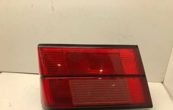 BMW 5 E34 Tailgate rear/tail lights 1384011L