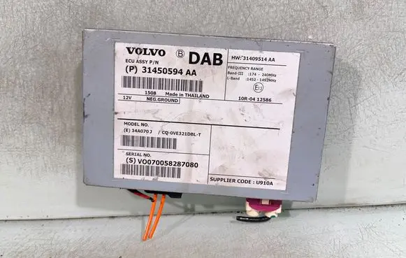 Volvo V60 Aerial antenna amplifier 31450594aa 10r0412586