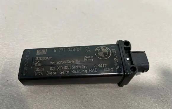 BMW M3 e92 Tire pressure sensor 6771043 20299827 002BE00001