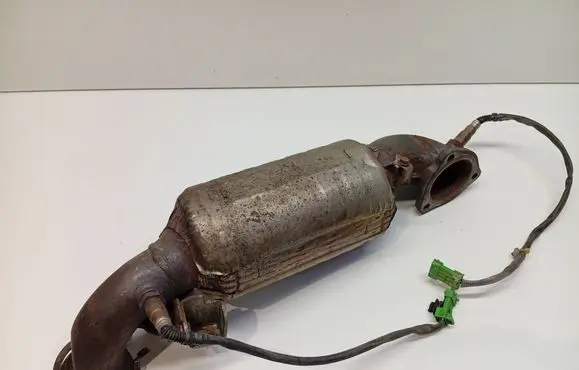 Peugeot 3008 II Catalyst/FAP/DPF particulate filter K677