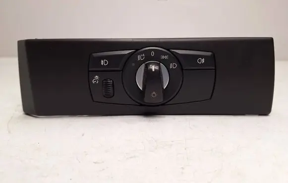 BMW 5 E60 E61 Light switch 6988565 61319134726