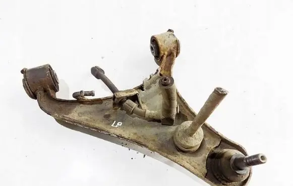 Land Rover Discovery 3 - LR3 Front lower control arm/wishbone