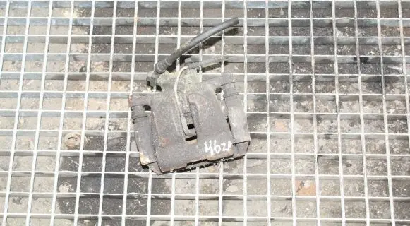 Land Rover Discovery 3 - LR3 Rear brake caliper