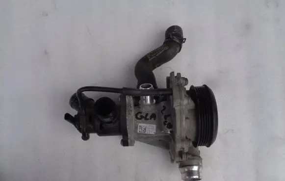 Mercedes-Benz GLA W156 X156 Water pump A6512000501