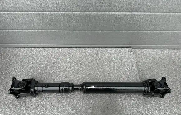 Nissan King Cab, Navara Front prop shaft 372000W700