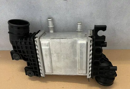 Volkswagen Crafter Intercooler radiator