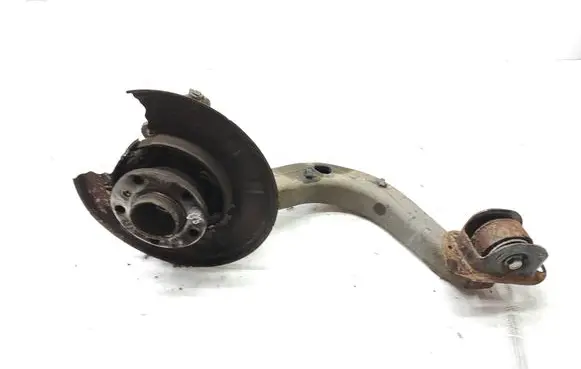 Rear wheel hub spindle/knuckle