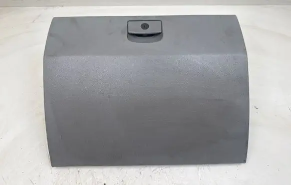 KIA Sorento Glove box 845113E500