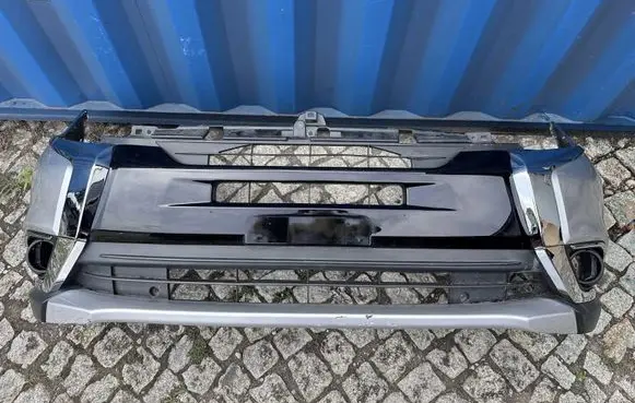 Mitsubishi Outlander Front bumper 6400A919