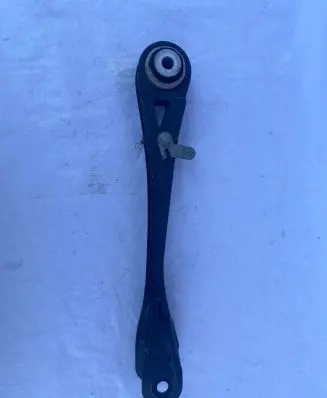 BMW 7 G11 G12 Rear control arm 6661114