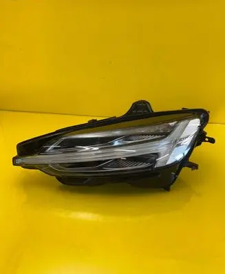 Volvo V60 Headlight/headlamp 32314160