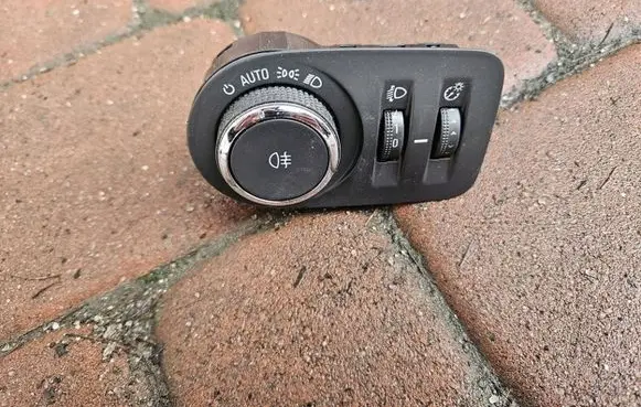 Opel Adam Light switch 13294816