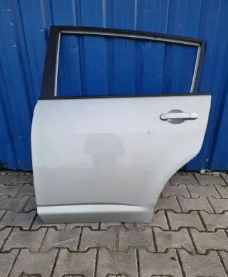 Nissan Tiida C11 Rear door 