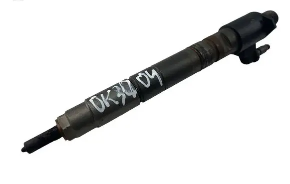 Volvo XC70 Fuel injector 31272690