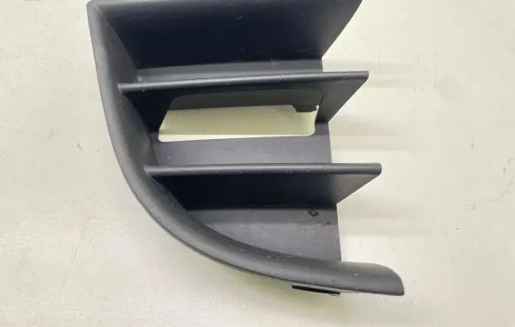 Skoda Octavia Mk2 (1Z) Front bumper lower grill 1Z0853666C 1536200100 320020111