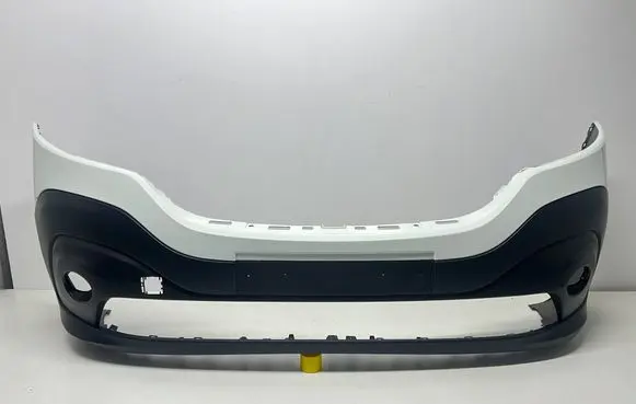 Renault Trafic III (X82) Front bumper 620223380R