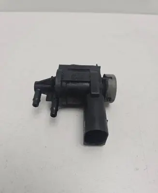 Audi A4 S4 B6 8E 8H Turbo solenoid valve 1j0906283