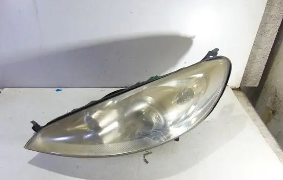 Peugeot 407 Headlight/headlamp