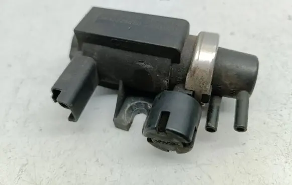 Citroen C3 Turbo solenoid valve 9641726680 72832800