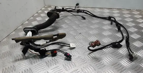 Land Rover Discovery Sport Tailgate/trunk wiring harness FK7214B562EC