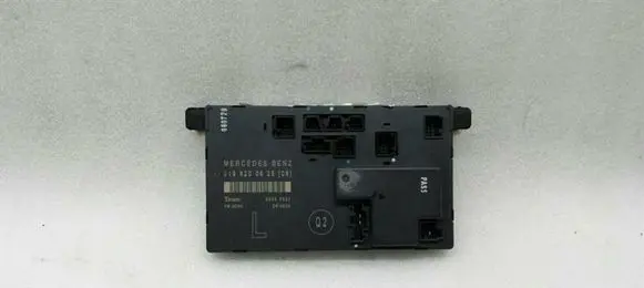 Mercedes-Benz CLS C219 Door control unit/module A2198200626