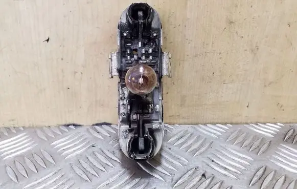 Tail light part